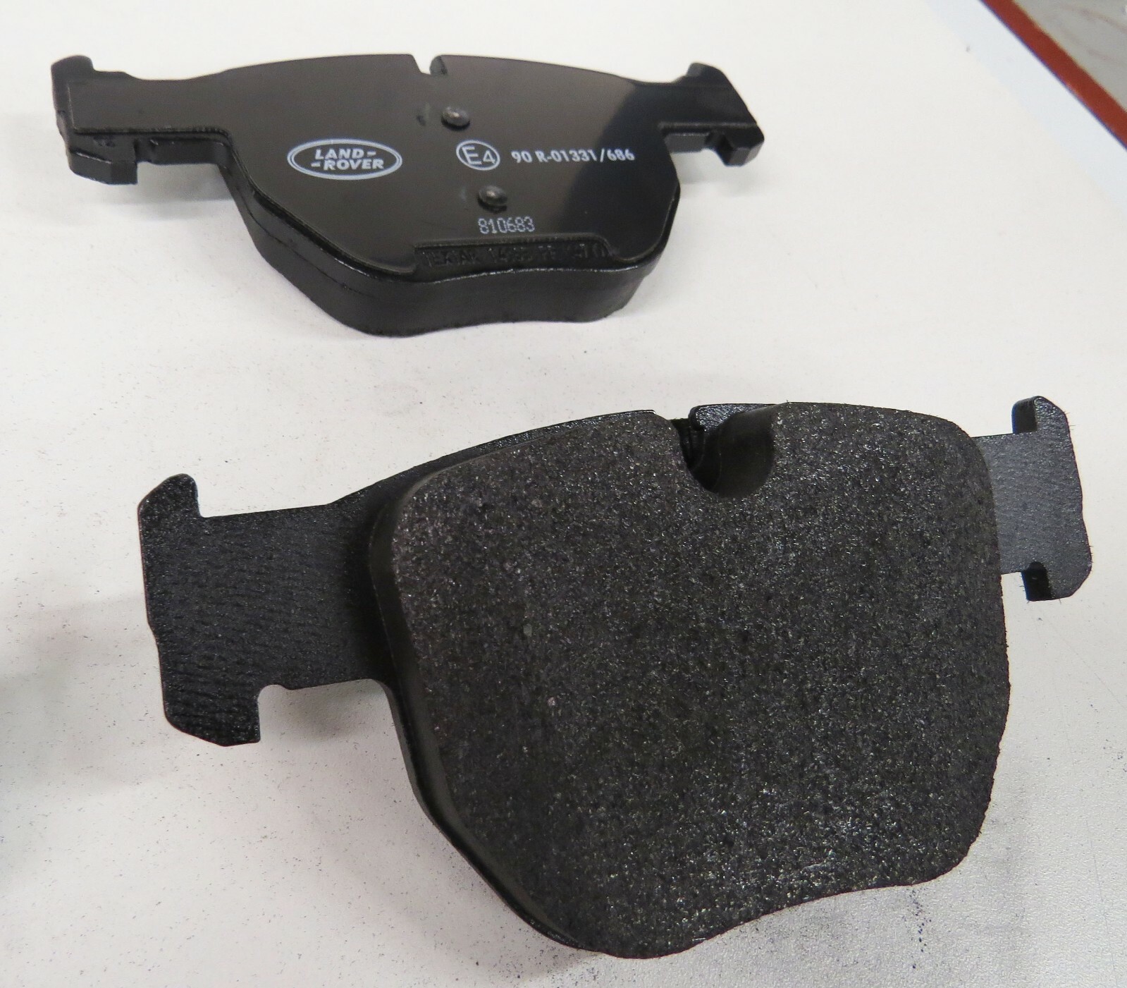 OEM NEW Land Rover Range Rover 2003-2005 Disc Brake Pad Set Front – Image 4