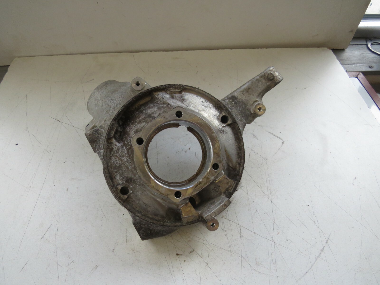 Porsche Cayman, Boxster 2005-12 OEM Left Rear Spindle Knuckle Hub 98733165706 – Image 3