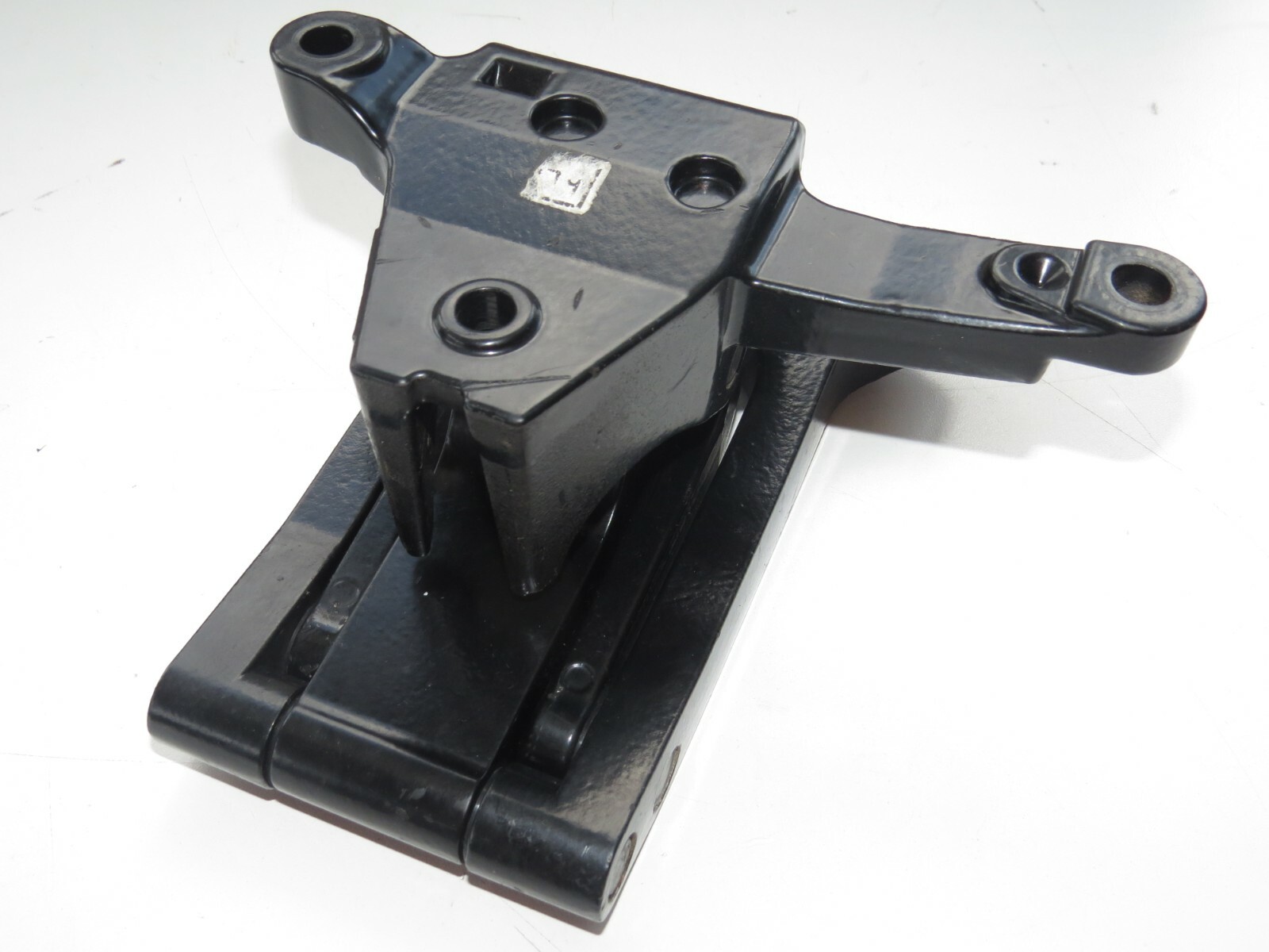 Bentley Bentayga 2017-2020 OEM Step Bracket Rear Left - Image 5