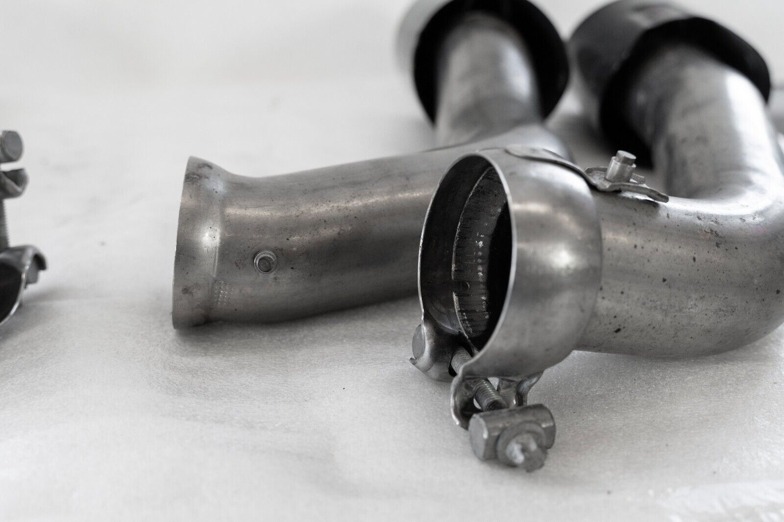 Porsche Cayenne GTS Turbo S Sport Exhaust Muffler Tips Black 2015-2018 OEM Set – Image 12