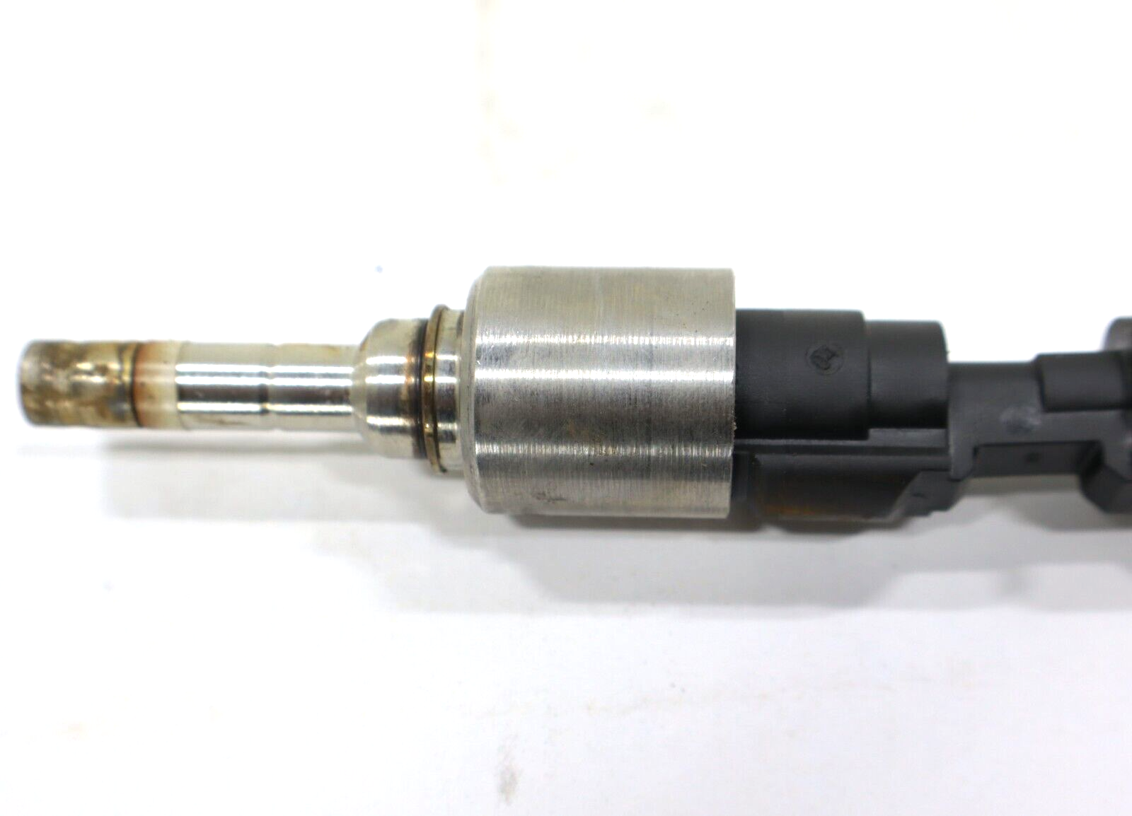 Land Rover Defender Range Rover Sport Velar 2018-2024 OEM Fuel Injector - Image 4