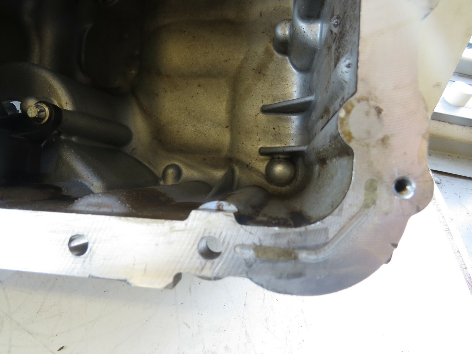 Porsche Cayenne 4.5L 2003-2006 OEM Engine Oil Pan – Image 8