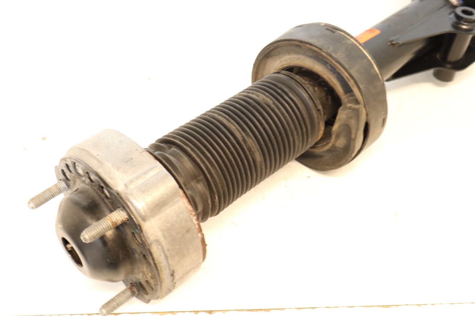 Porsche Cayenne 2008-2018 OEM Strut Shock Absorber w/o Coil Spring Front Left – Image 9