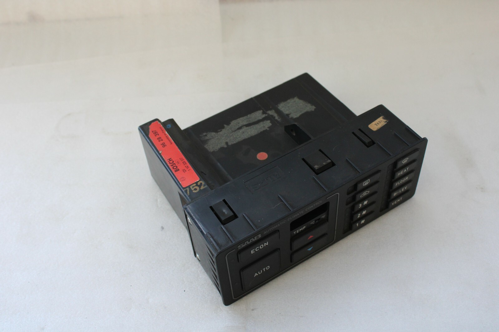 SAAB 9000 1986-1988 1989 1990 1991 1992 1993 OEM CCM HVAC Climate Control Unit - Image 6