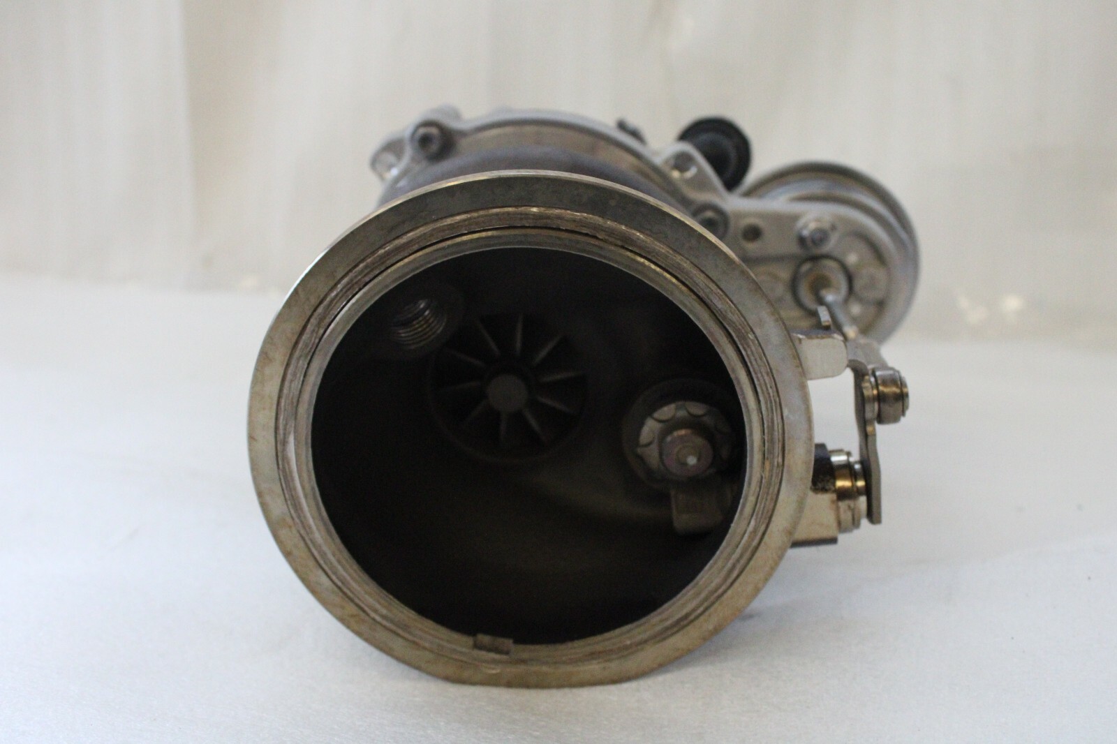 Bentley Audi Porsche Lamborghini OEM Turbocharger 0P2145704E 18539700082 - Image 4