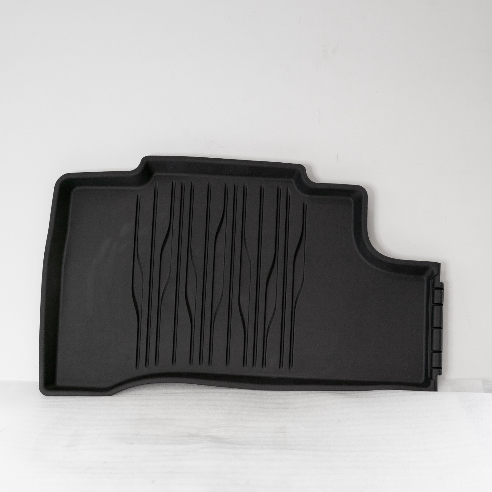 Mercedes EQE350 EQE500 SUV REAR Winter Rubber Floor Mat Set OEM 2023 2024 2025 - Image 2