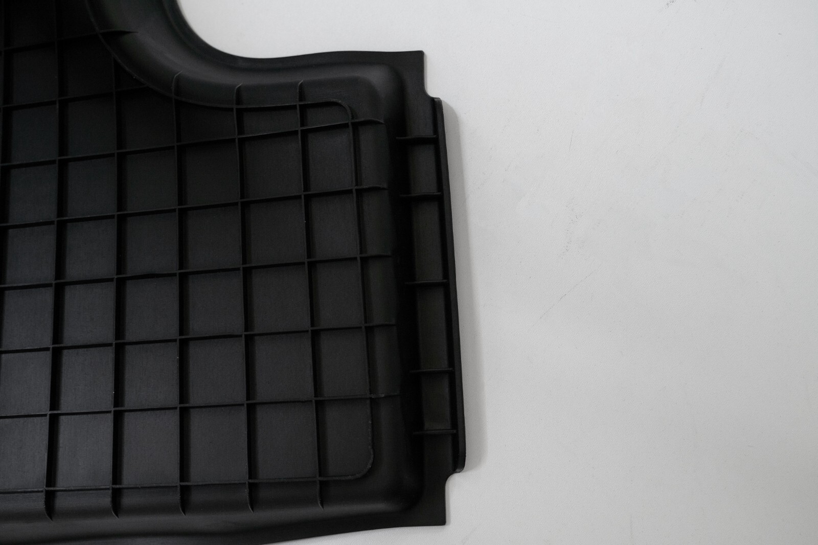Mercedes EQE350 EQE500 SUV REAR Winter Rubber Floor Mat Set OEM 2023 2024 2025 - Image 12