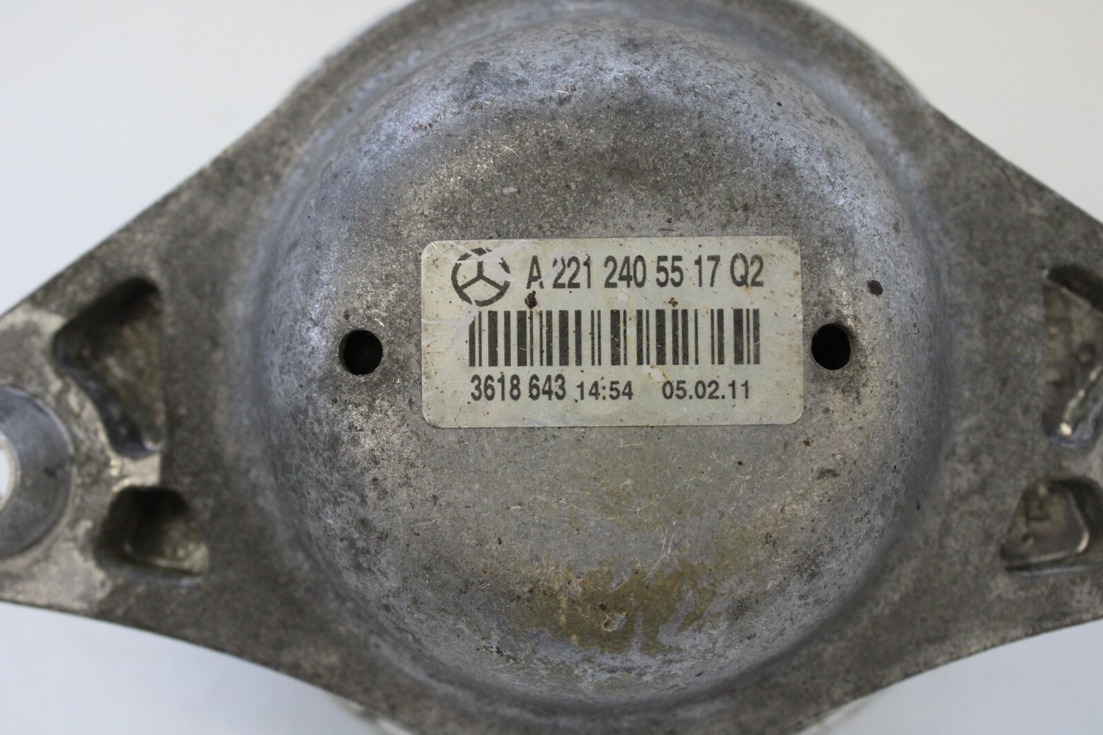 Mercedes CL550 2011 2012 2013 OEM Engine Mount Support Front Left - Image 10