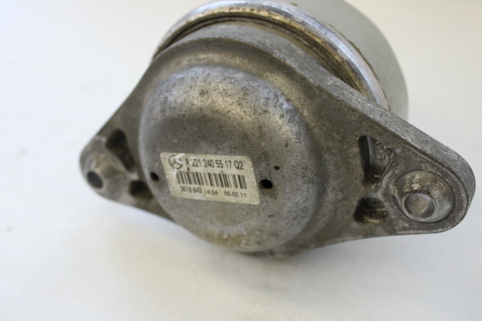 Mercedes CL550 2011 2012 2013 OEM Engine Mount Support Front Left - Image 11