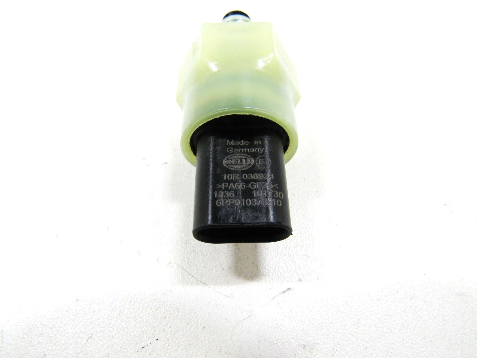 Aston Martin BMW 2012-2018 OEM NEW Oil Pressure Sensor Switch - Image 3
