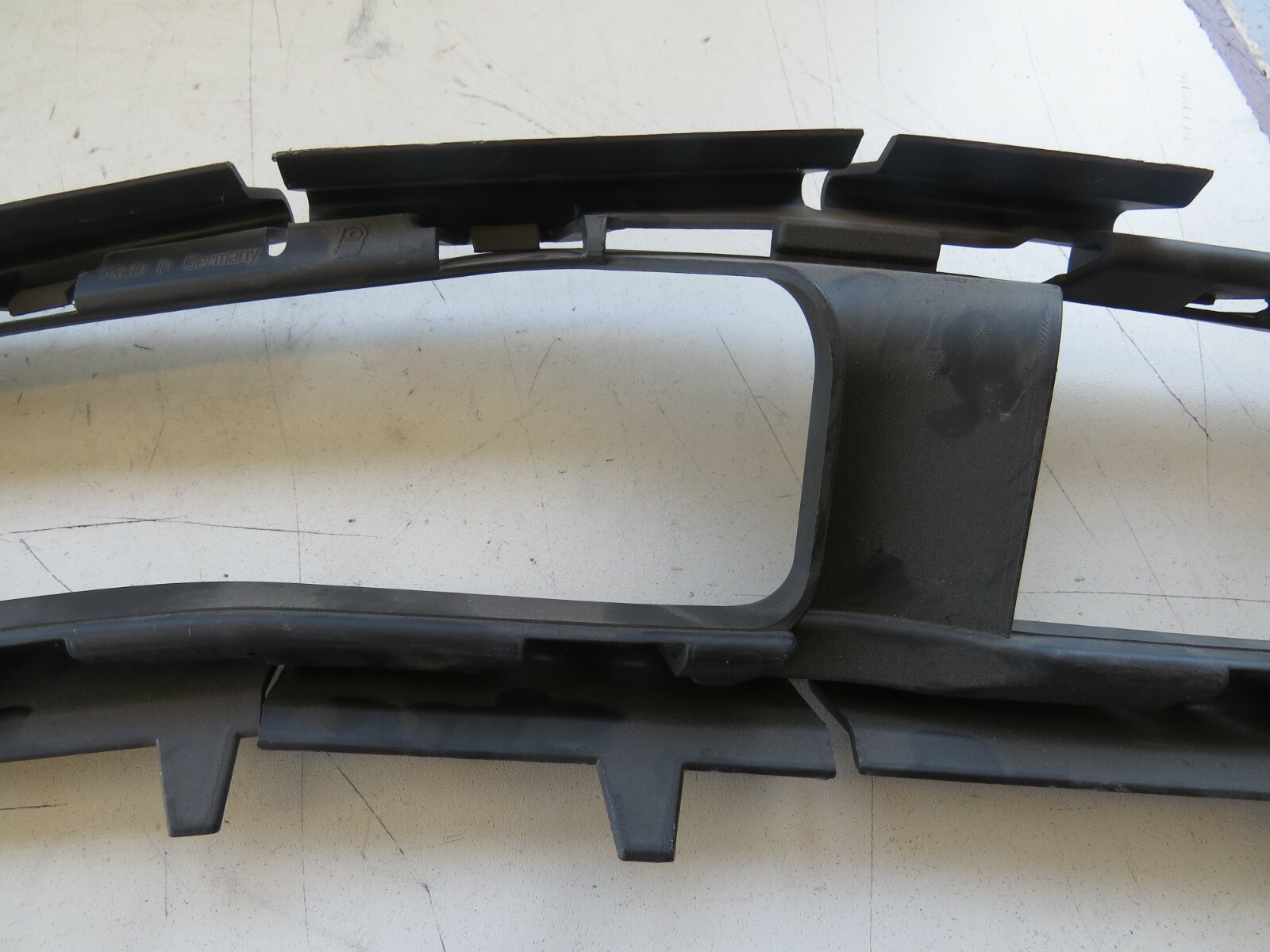 Porsche 911 Carrera GT3 2002 2003 2004 2005 OEM Bumper Air Inlet Front – Image 5