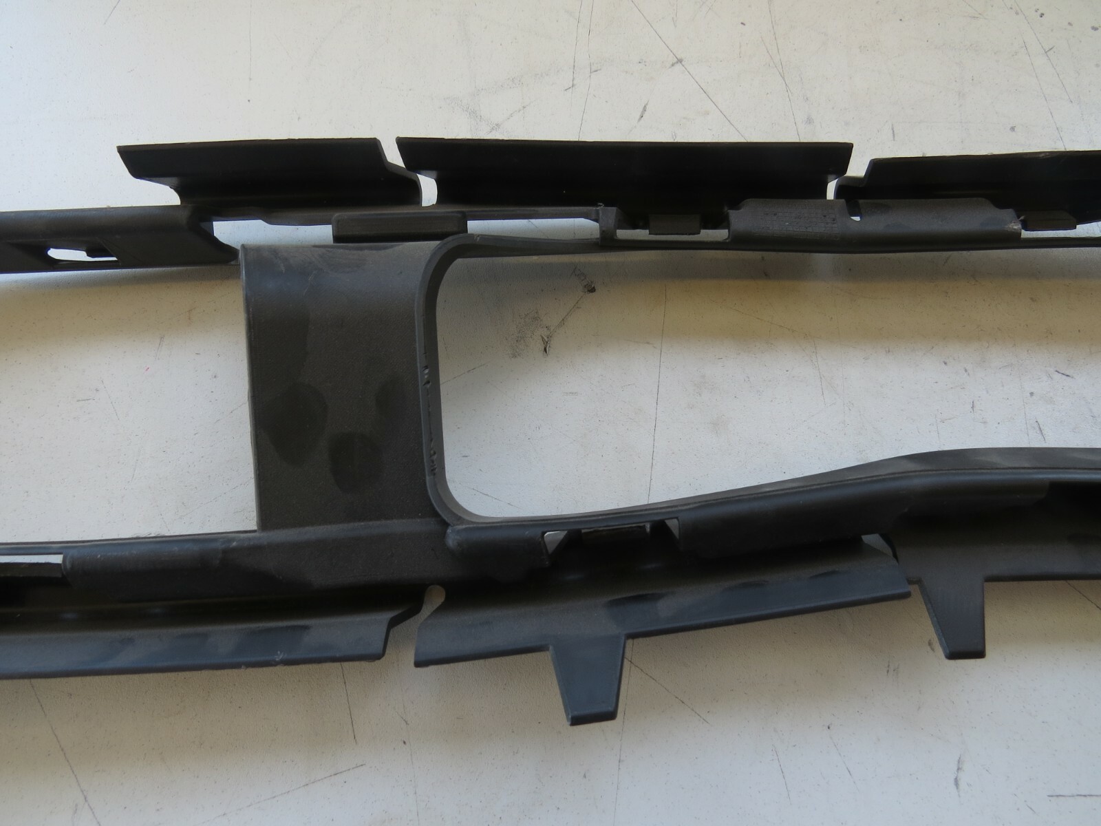Porsche 911 Carrera GT3 2002 2003 2004 2005 OEM Bumper Air Inlet Front – Image 6