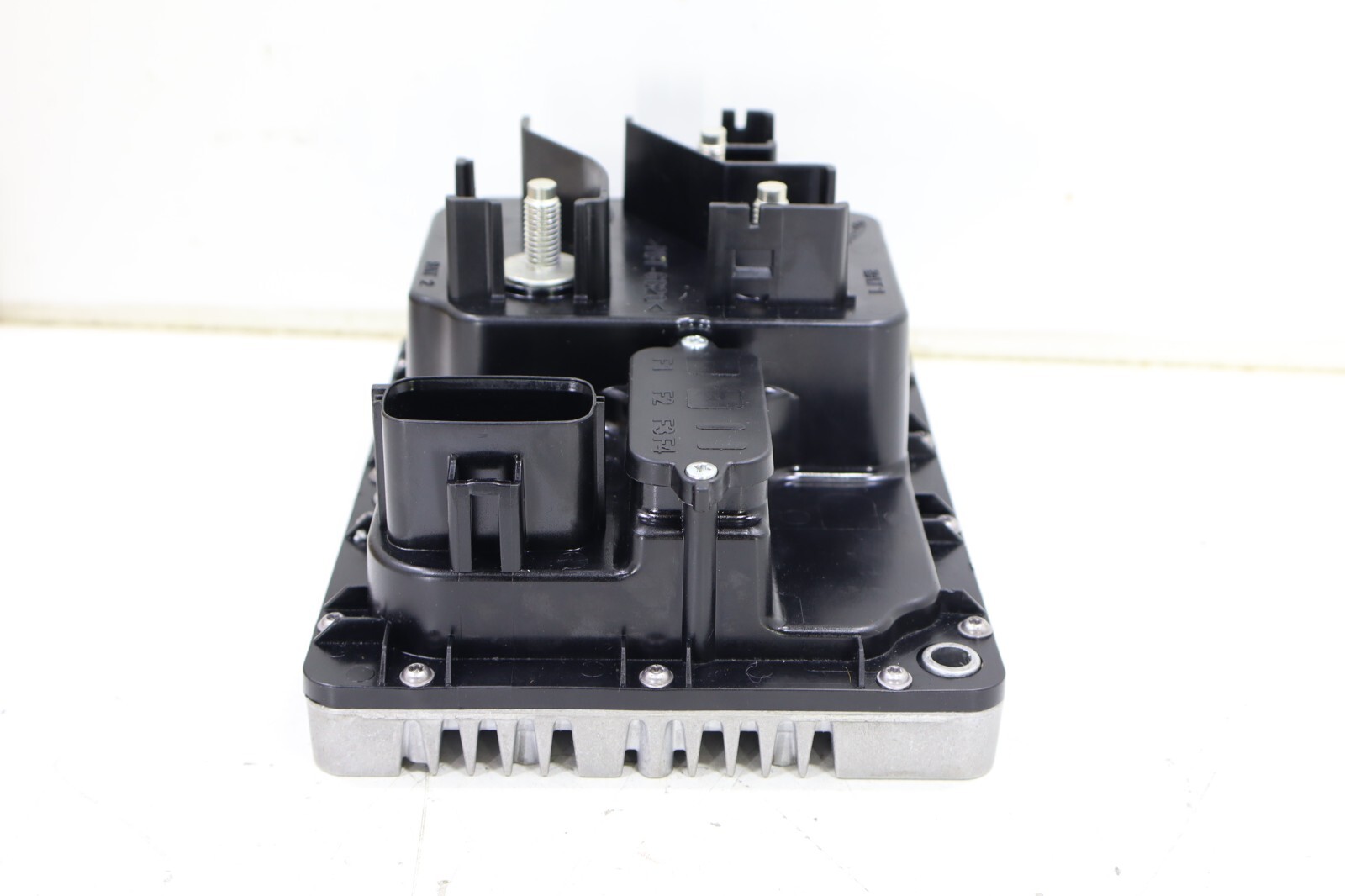 Land Rover Defender 90 110 130 Ranger Rover Sport 2018-2023 OEM Distribution Box - Image 6