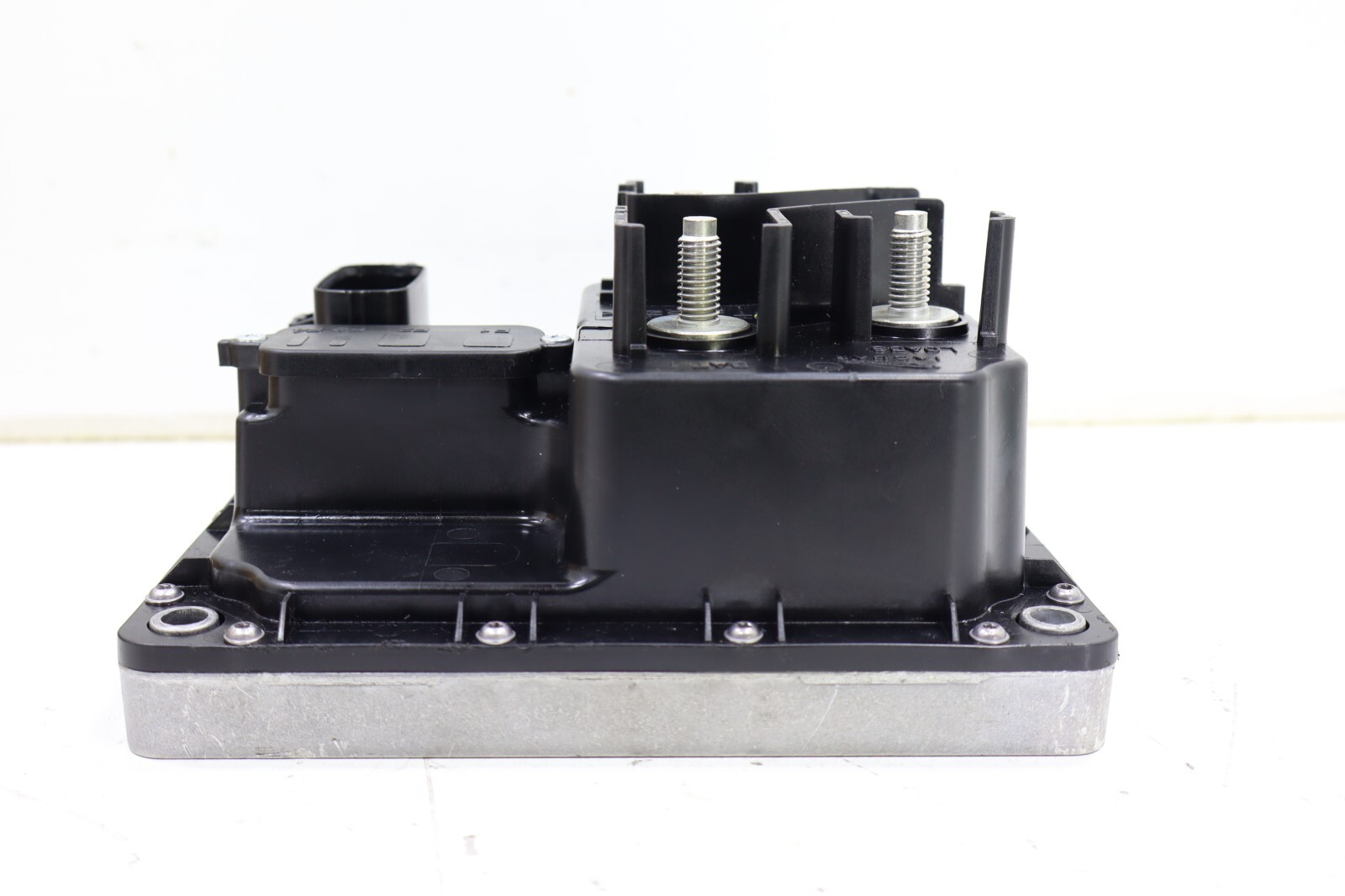 Land Rover Defender 90 110 130 Ranger Rover Sport 2018-2023 OEM Distribution Box - Image 7