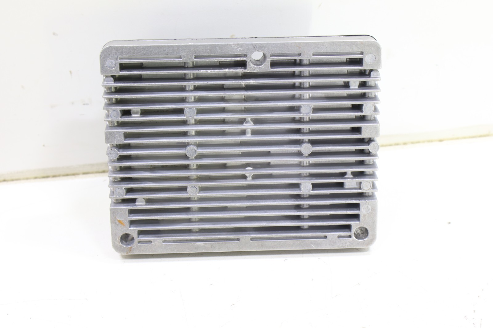 Land Rover Defender 90 110 130 Ranger Rover Sport 2018-2023 OEM Distribution Box - Image 8