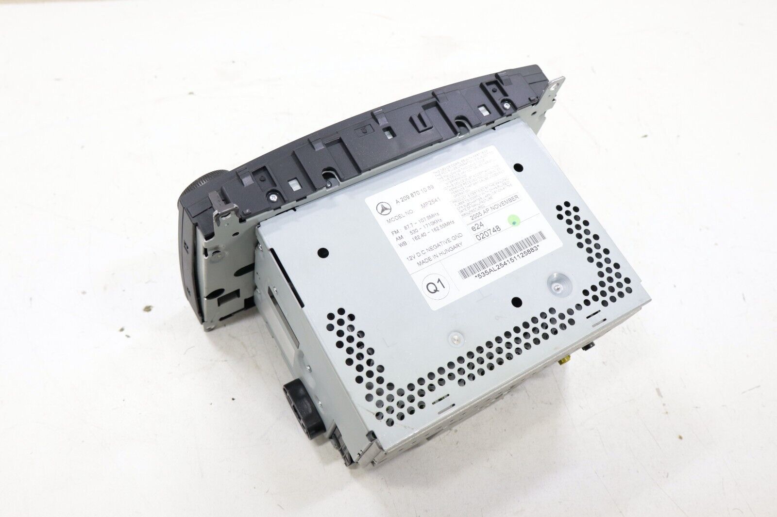 Mercedes CLK320 CLK350 CLK500 2005-2009 OEM Car Radio Stereo CD Player - Image 6