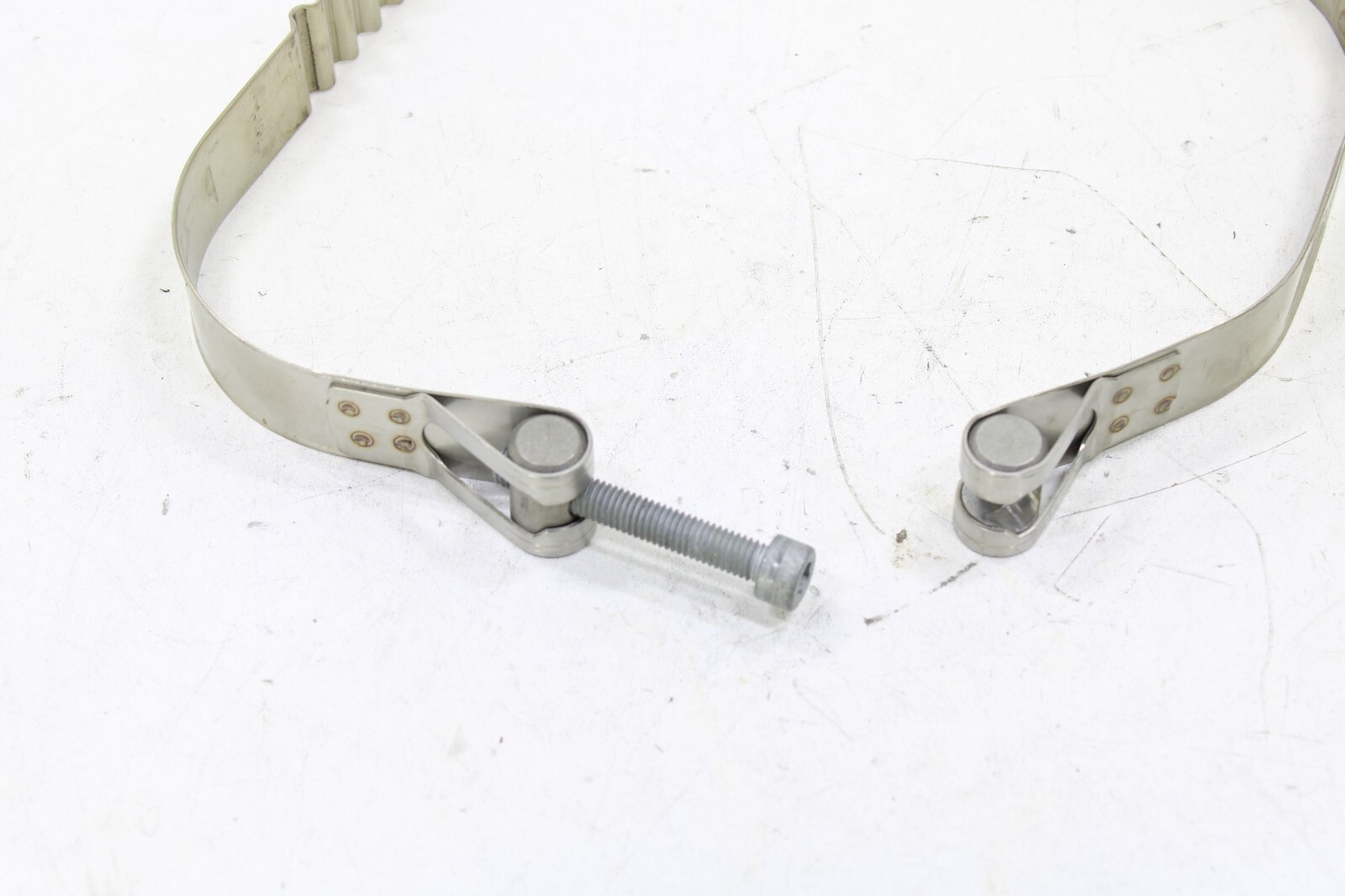 Porsche 911 3.8L 2014-2019 OEM Exhaust Muffler Bracket Tightening Strap - Image 6