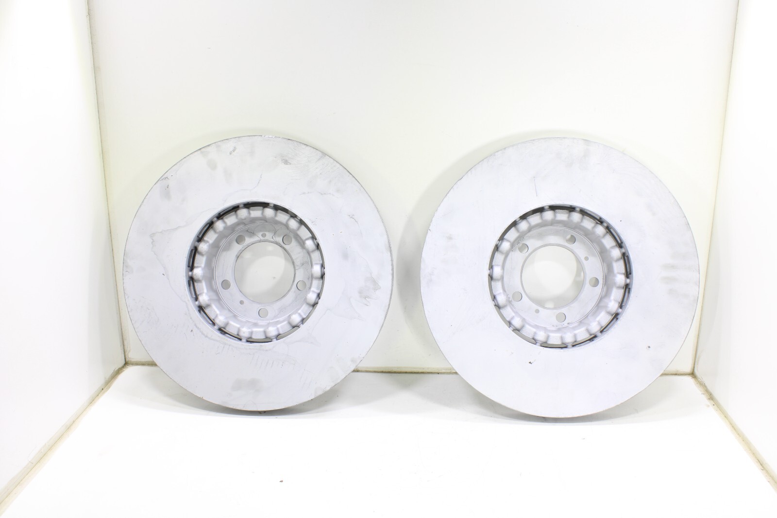 Bentley Continental GT 2018-2022 OEM Front Brake Disc Rotors Set - Image 9