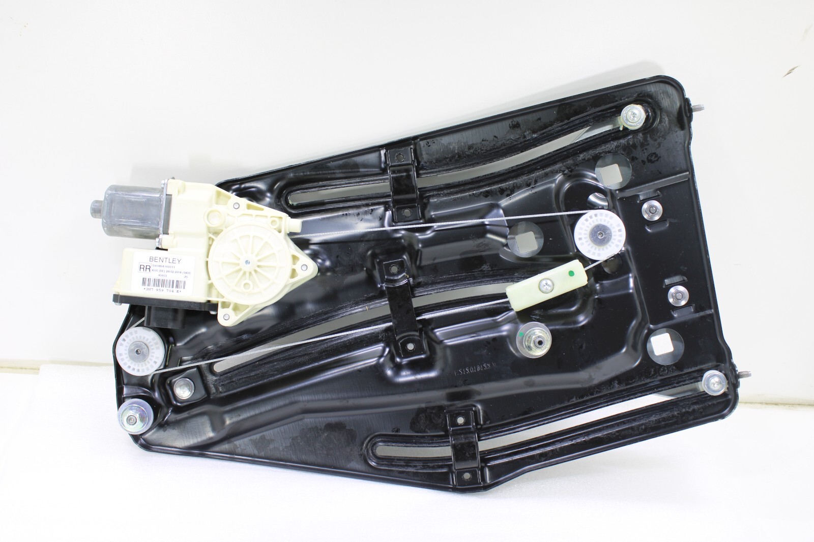 Bentley Continental GTC Supersports 2011-2017 OEM NEW Window Regulator w/Motor - Image 2