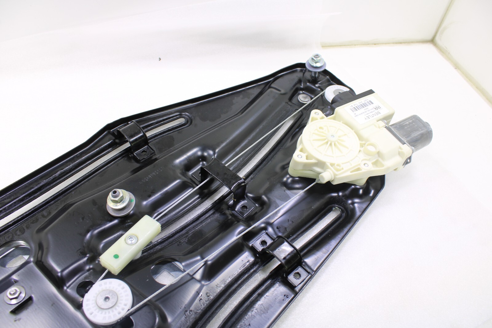 Bentley Continental GTC Supersports 2011-2017 OEM NEW Window Regulator w/Motor - Image 15