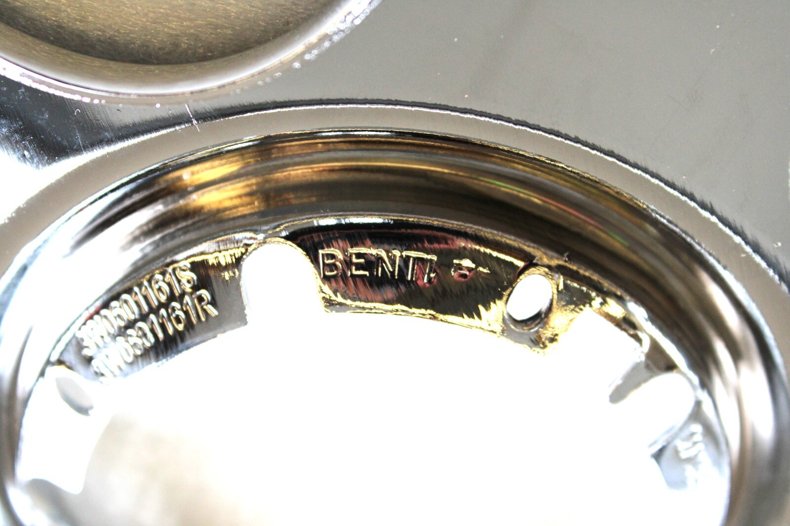 Bentley Continental GT GTC 2003-2012 OEM NEW Wheel Center Cap For 19" Wheels - Image 7