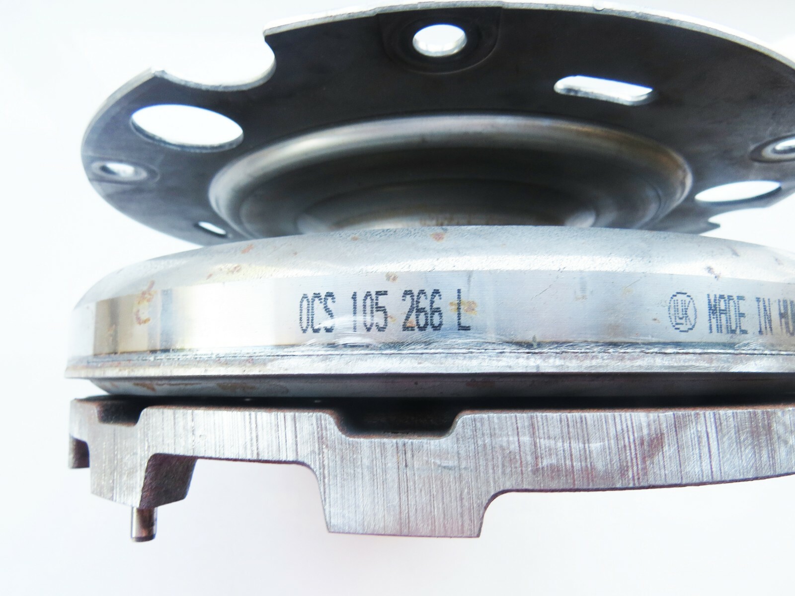 Audi A4 A5 Quattro 2018 OEM Clutch Flywheel - Image 4