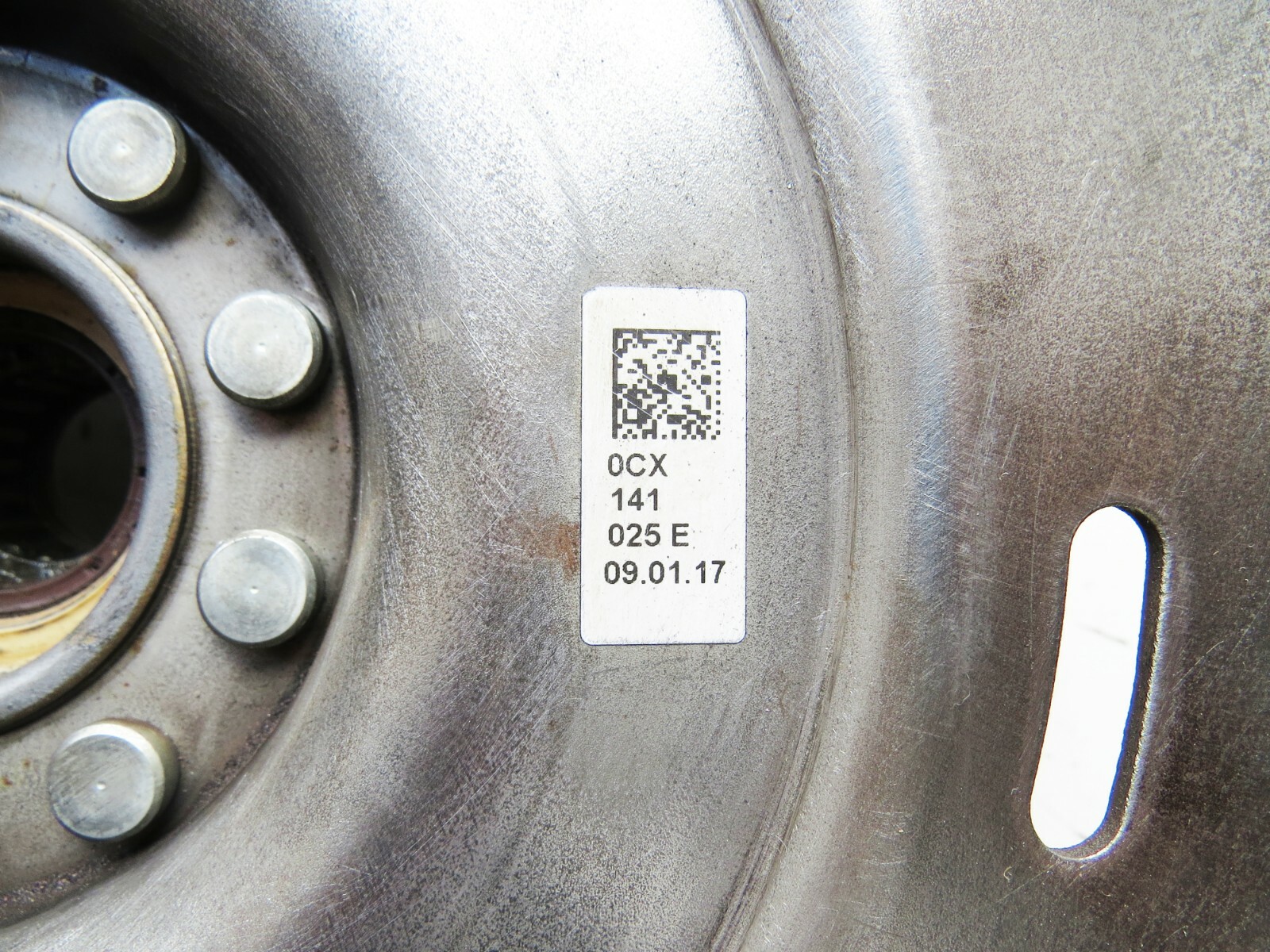 Audi A4 A5 Quattro 2018 OEM Clutch Flywheel - Image 7