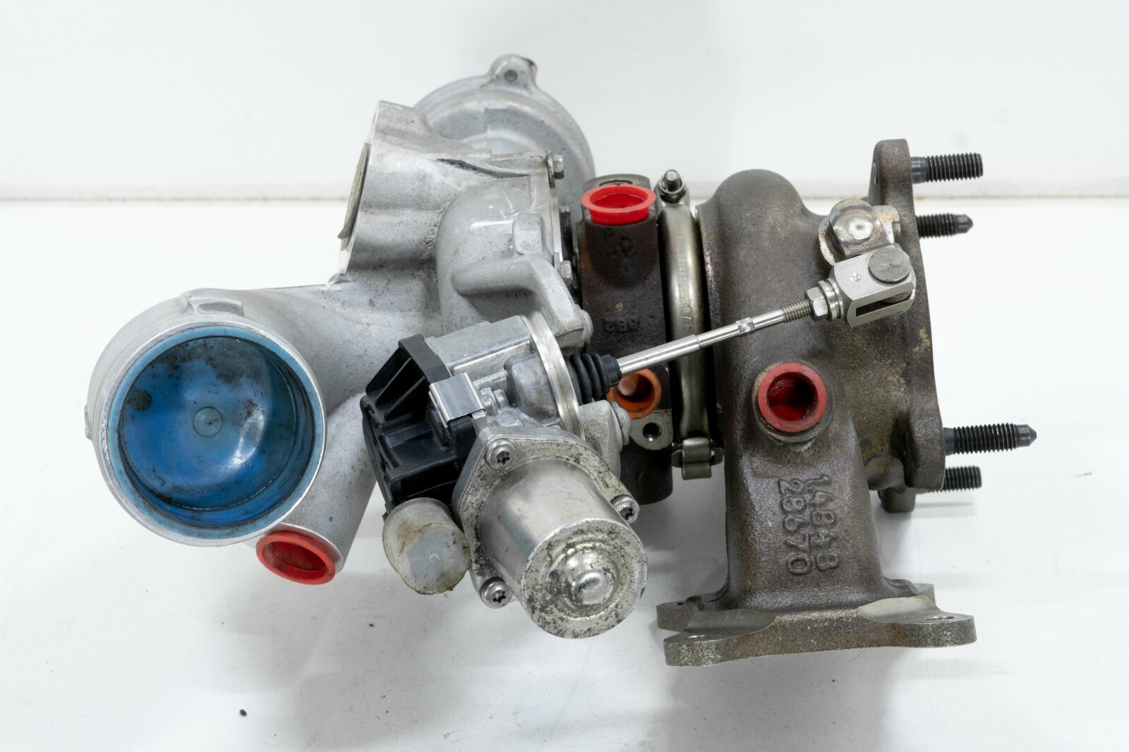 Audi A7 Q5 2.0L 2018-2022 OEM Exhaust Manifold Turbocharger – Image 3