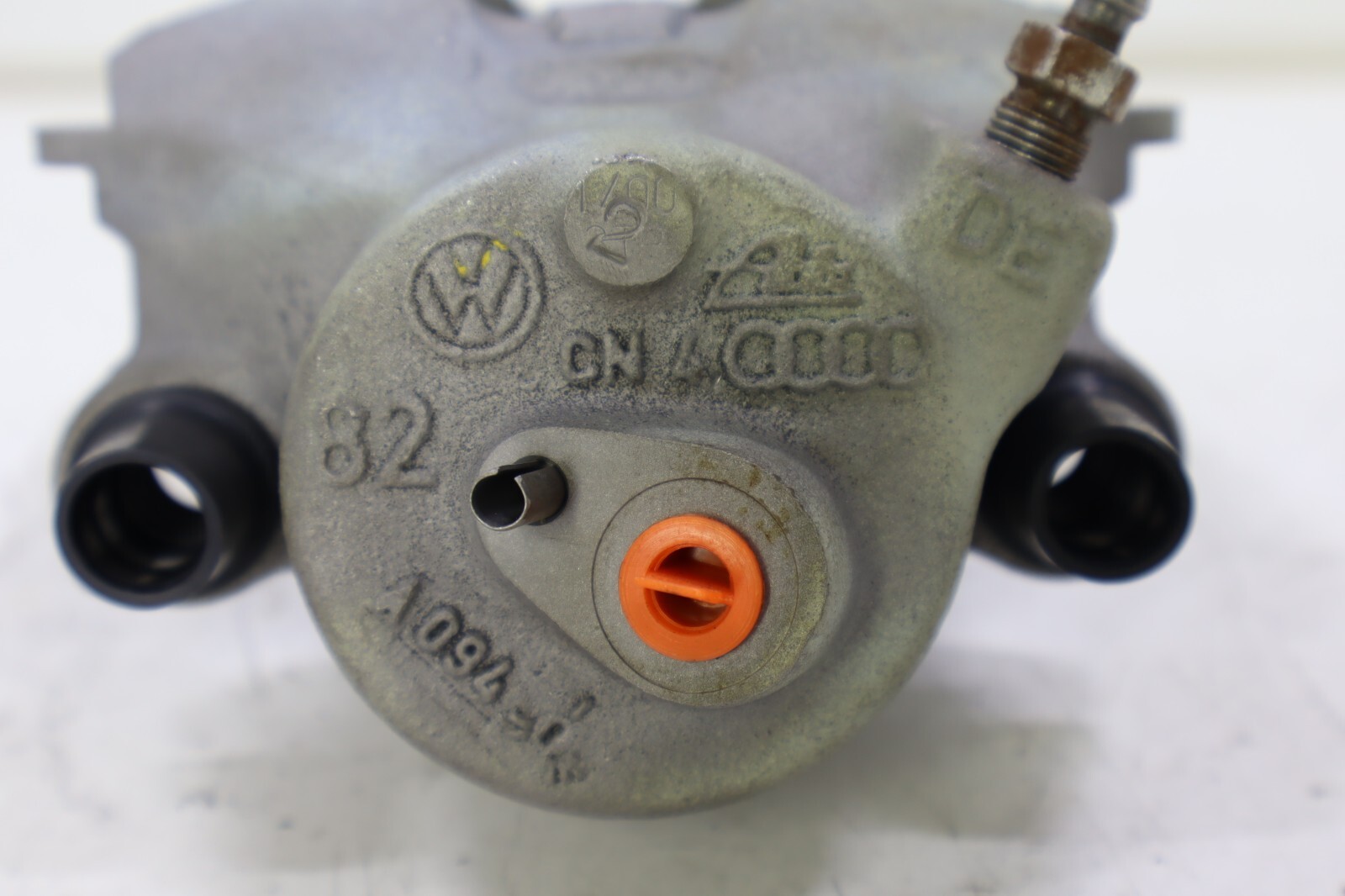 Volkswagen 1998-2016 OEM Rebuilt Brake Caliper Front Right (Passenger Side) - Image 6