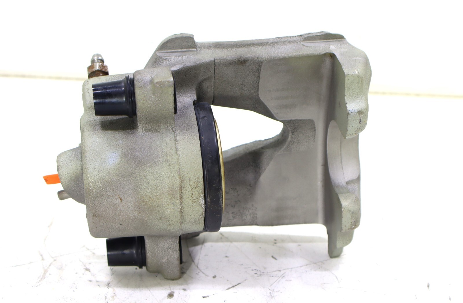 Volkswagen 1998-2016 OEM Rebuilt Brake Caliper Front Right (Passenger Side) - Image 9