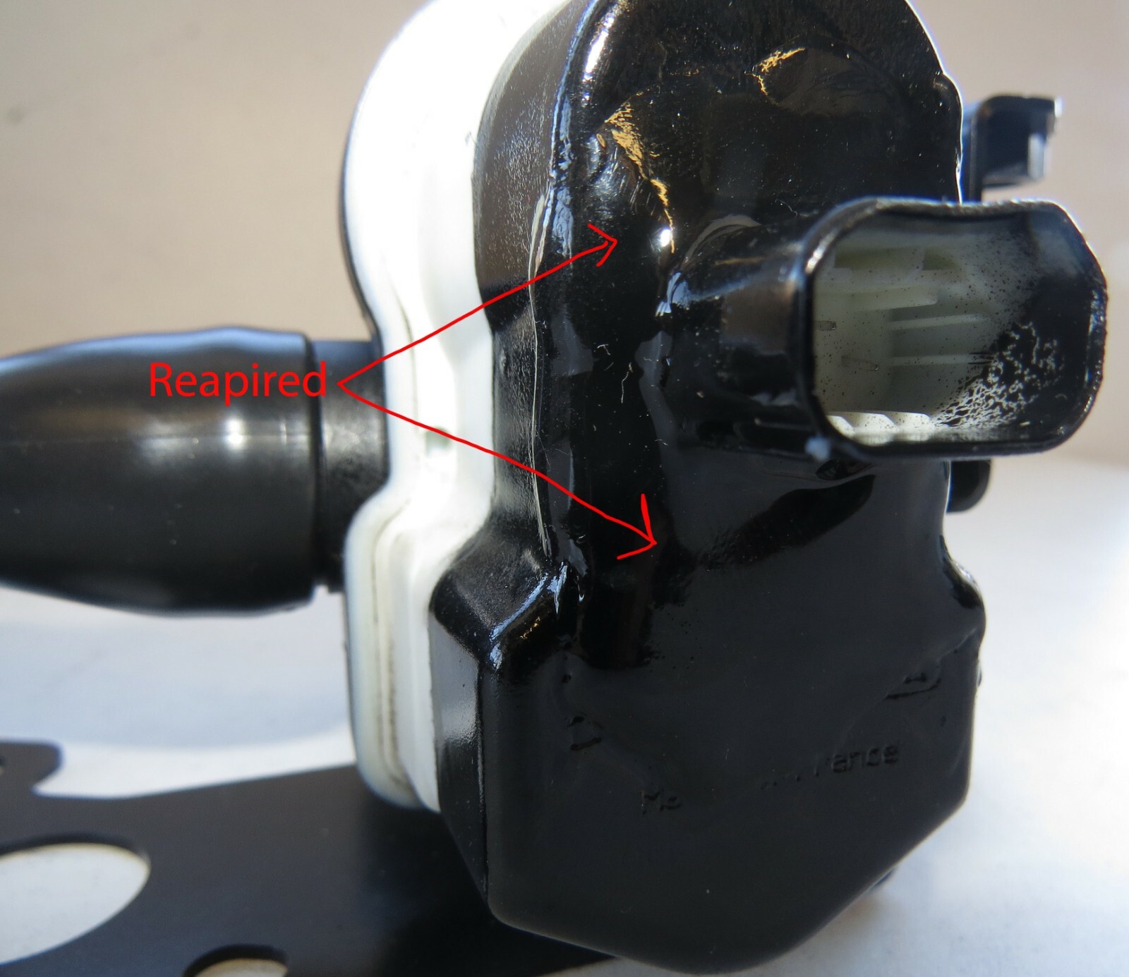 Aston Martin DB9 2004-2010 2011 2012 2013 2014 2015 2016 OEM Fuel Vapor Filter – Image 5
