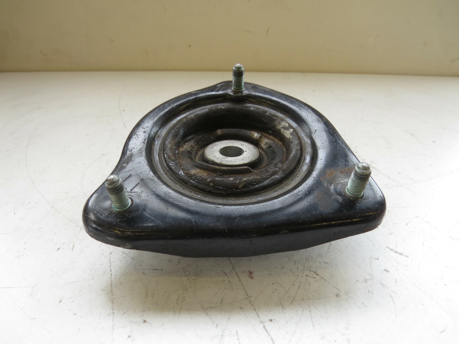 Porsche 911 2006-2013 OEM Front Driver Side Upper Strut Bearing Mount – Image 4