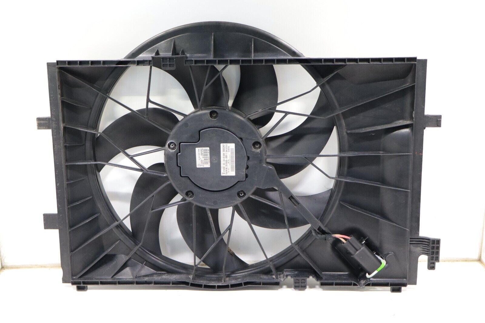 Mercedes C320 C350 CLK320 CLK350 CLK500 2004-2009 OEM Engine Cooling Fan w/Motor - Image 7