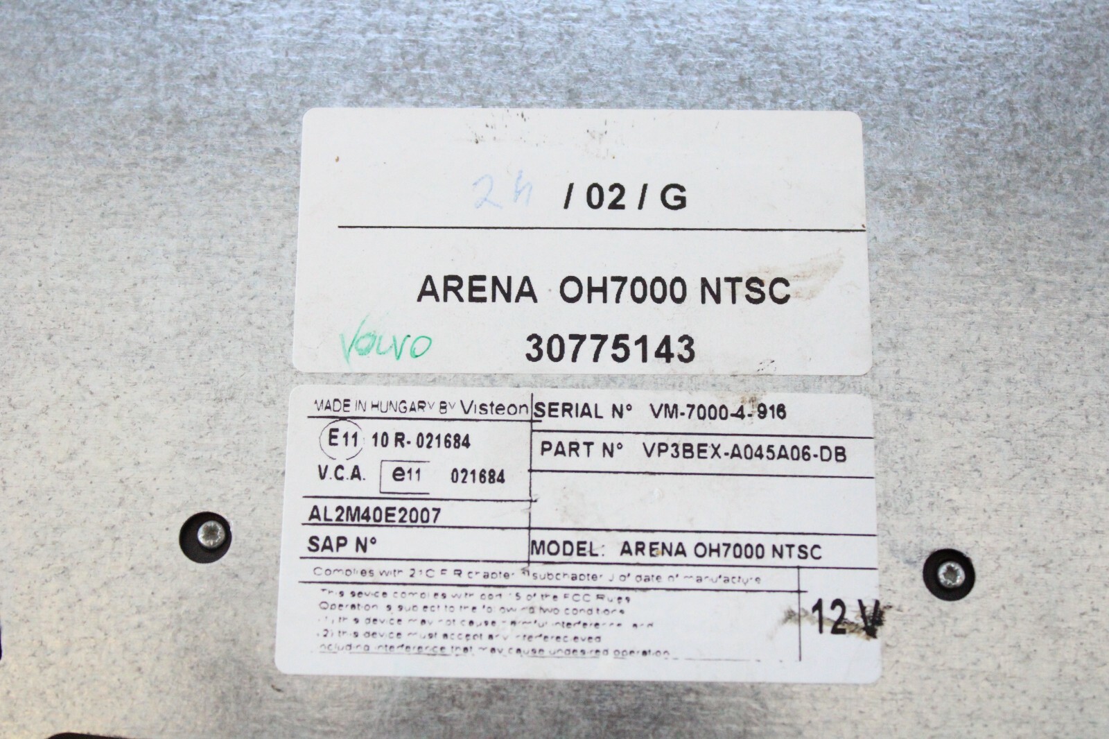 Volvo XC90 2002-2015 OEM DVD Monitor 12V Rear – Image 8