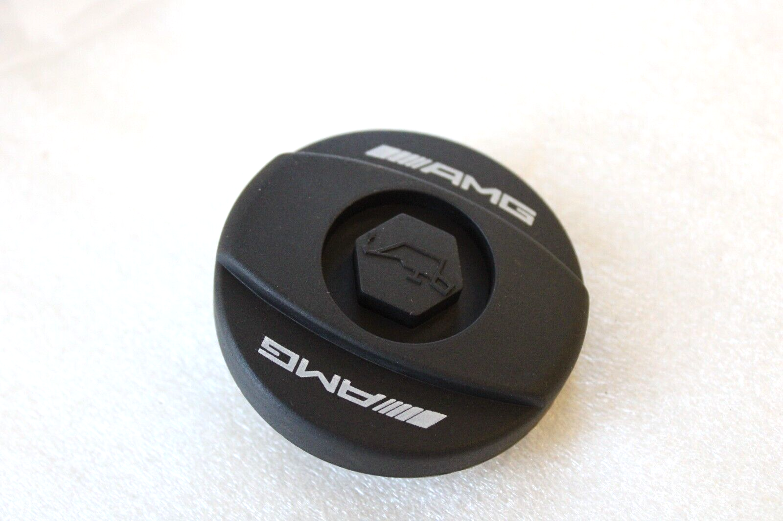 Mercedes-Benz C63 E63 S63 AMG 2007-2015 OEM NEW AMG Engine Oil Filler Cap M156 - Image 9