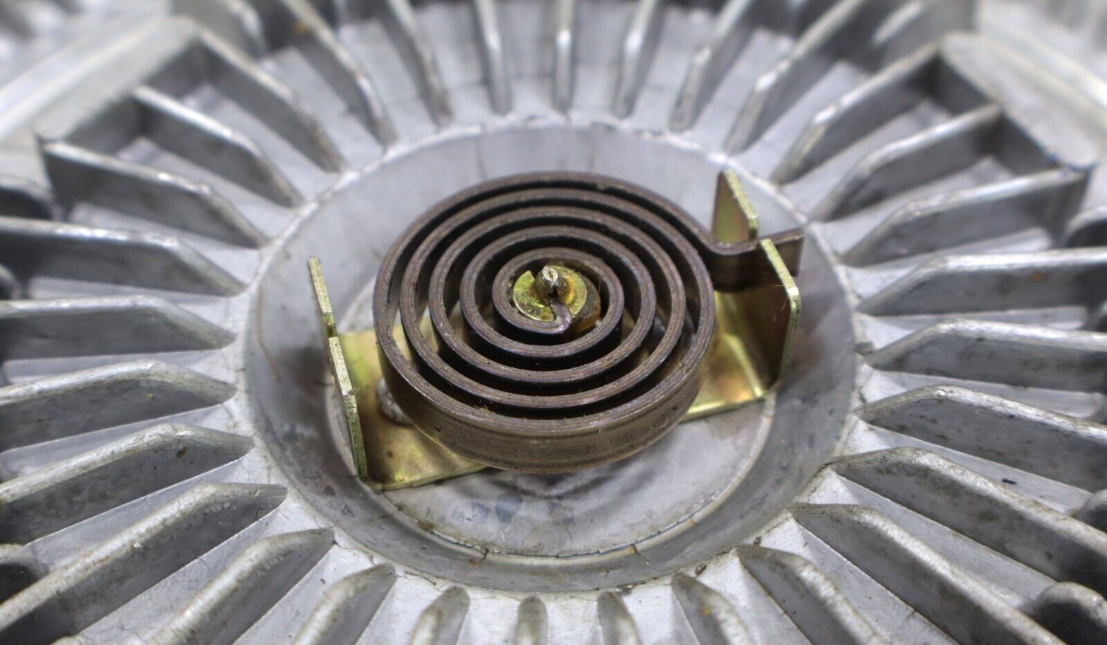 Bentley Rolls Royce 1980-2003 OEM NOS Viscous Fan Clutch - Image 7