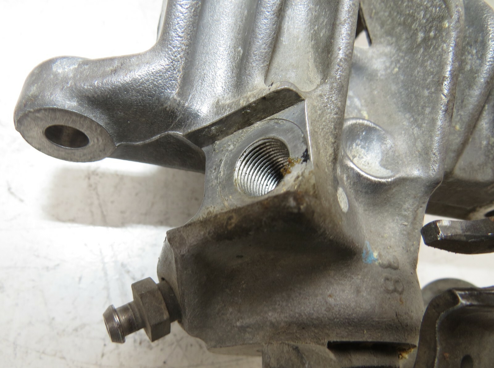 Audi A4 S4 2002-2006 OEM Rear Right Brake Caliper Unit – Image 7
