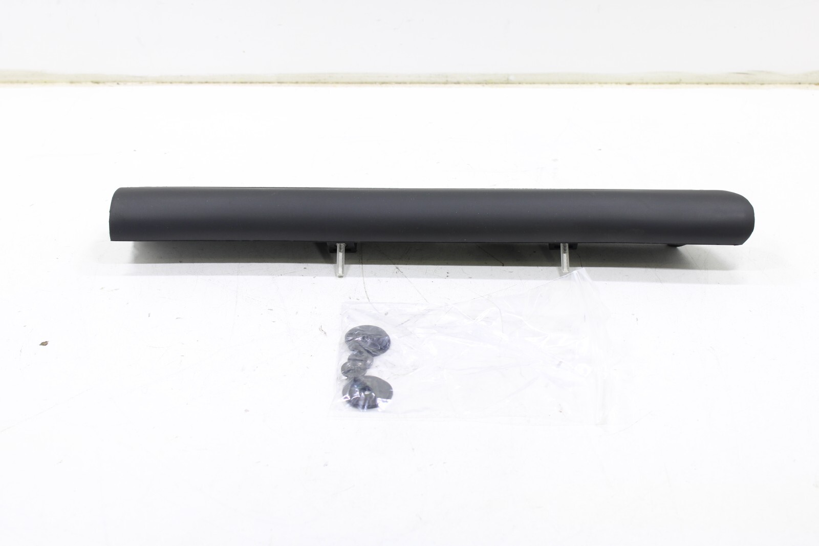 Range Rover Evoque 2017-2019 OEM NEW Convertible Top Weatherstrip Seal Center RH - Image 2
