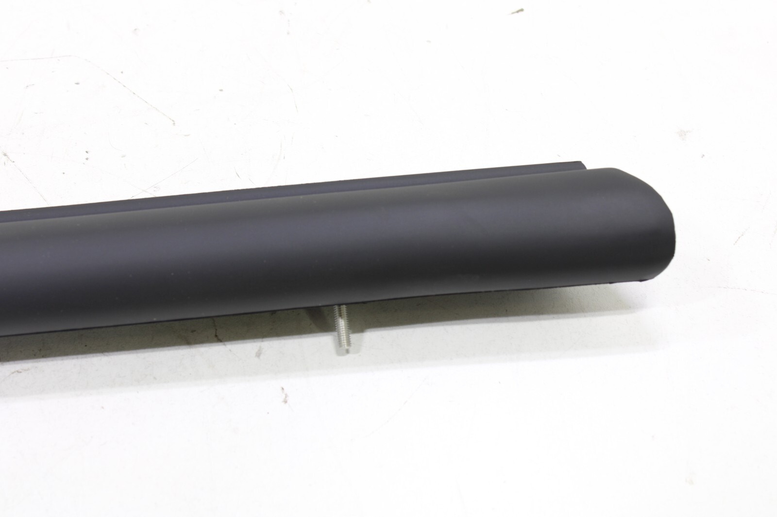 Range Rover Evoque 2017-2019 OEM NEW Convertible Top Weatherstrip Seal Center RH - Image 3