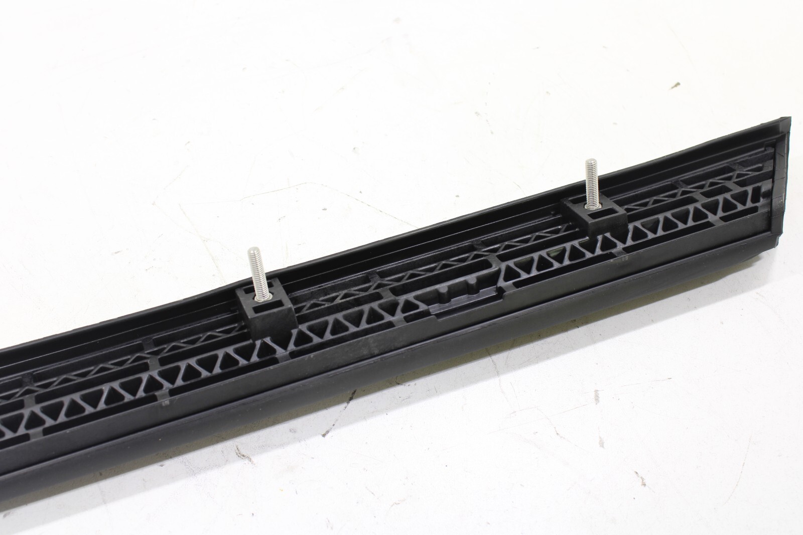 Range Rover Evoque 2017-2019 OEM NEW Convertible Top Weatherstrip Seal Center RH - Image 15