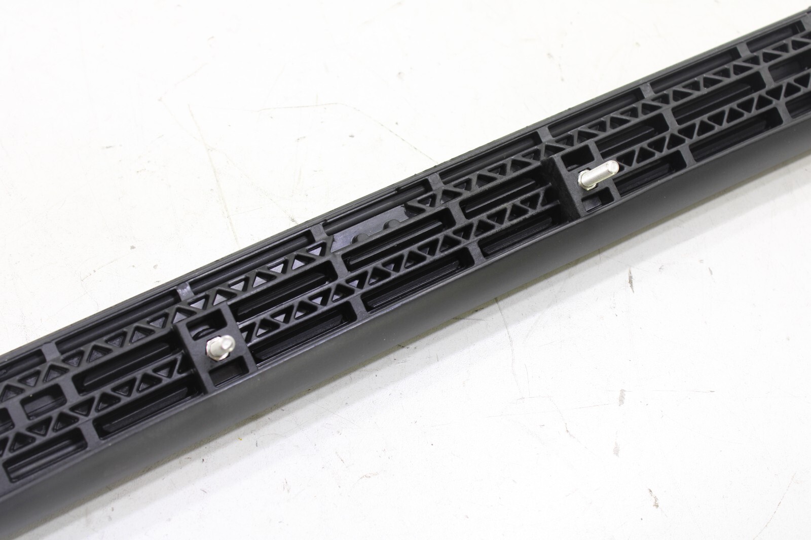 Range Rover Evoque 2017-2019 OEM NEW Convertible Top Weatherstrip Seal Center RH - Image 17