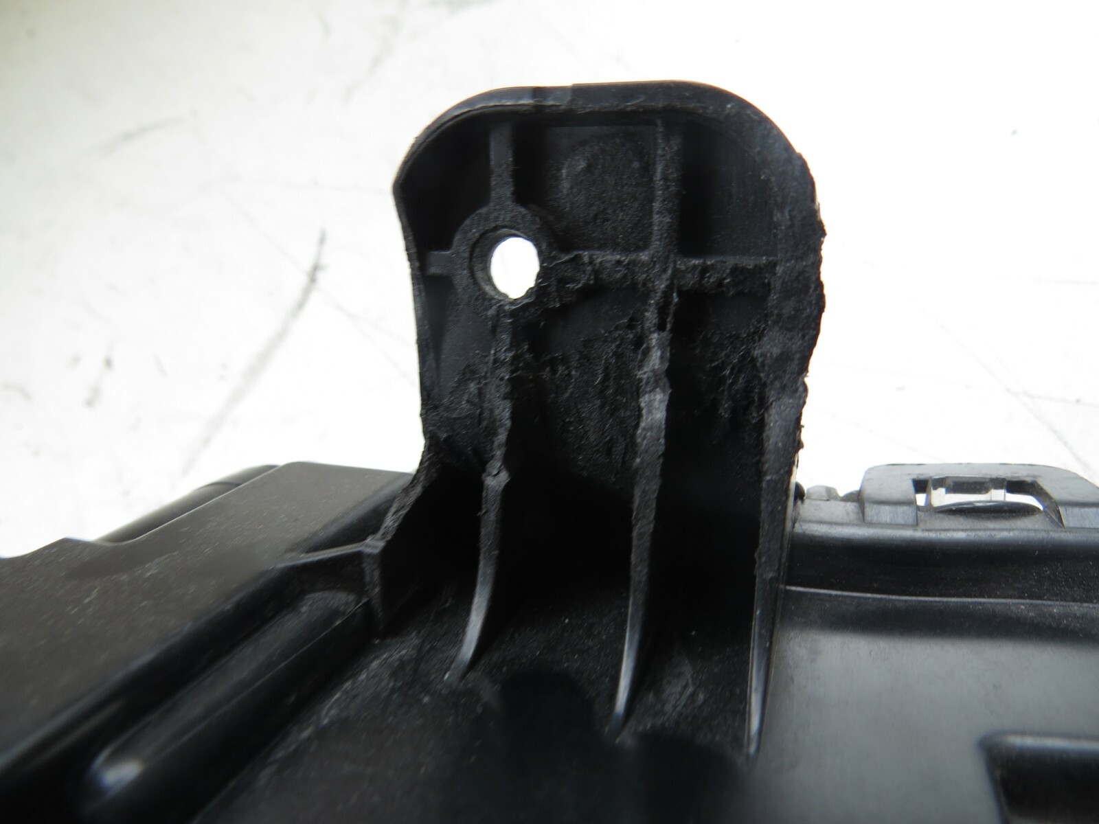 Volkswagen Jetta GTI 2010-2012 2013 2014 2015 2016 2017 OEM Fog Light Left Side - Image 7