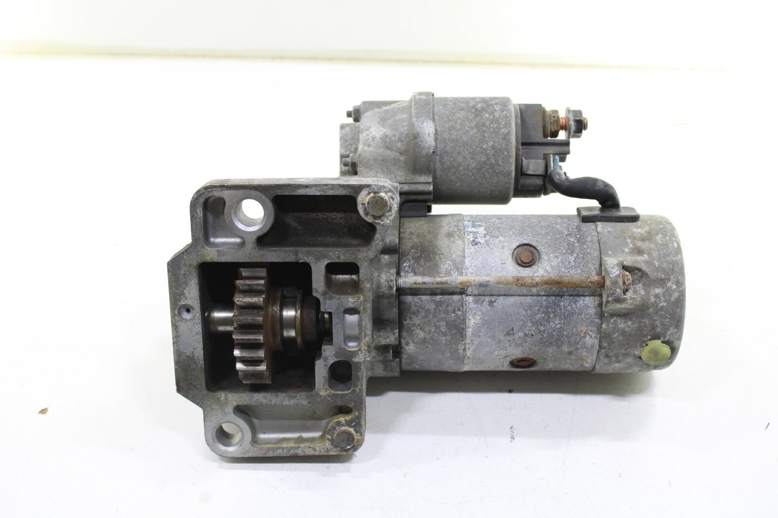 Volvo S80 XC90 4.4L 2005-2011 OEM Starter Motor - Image 3