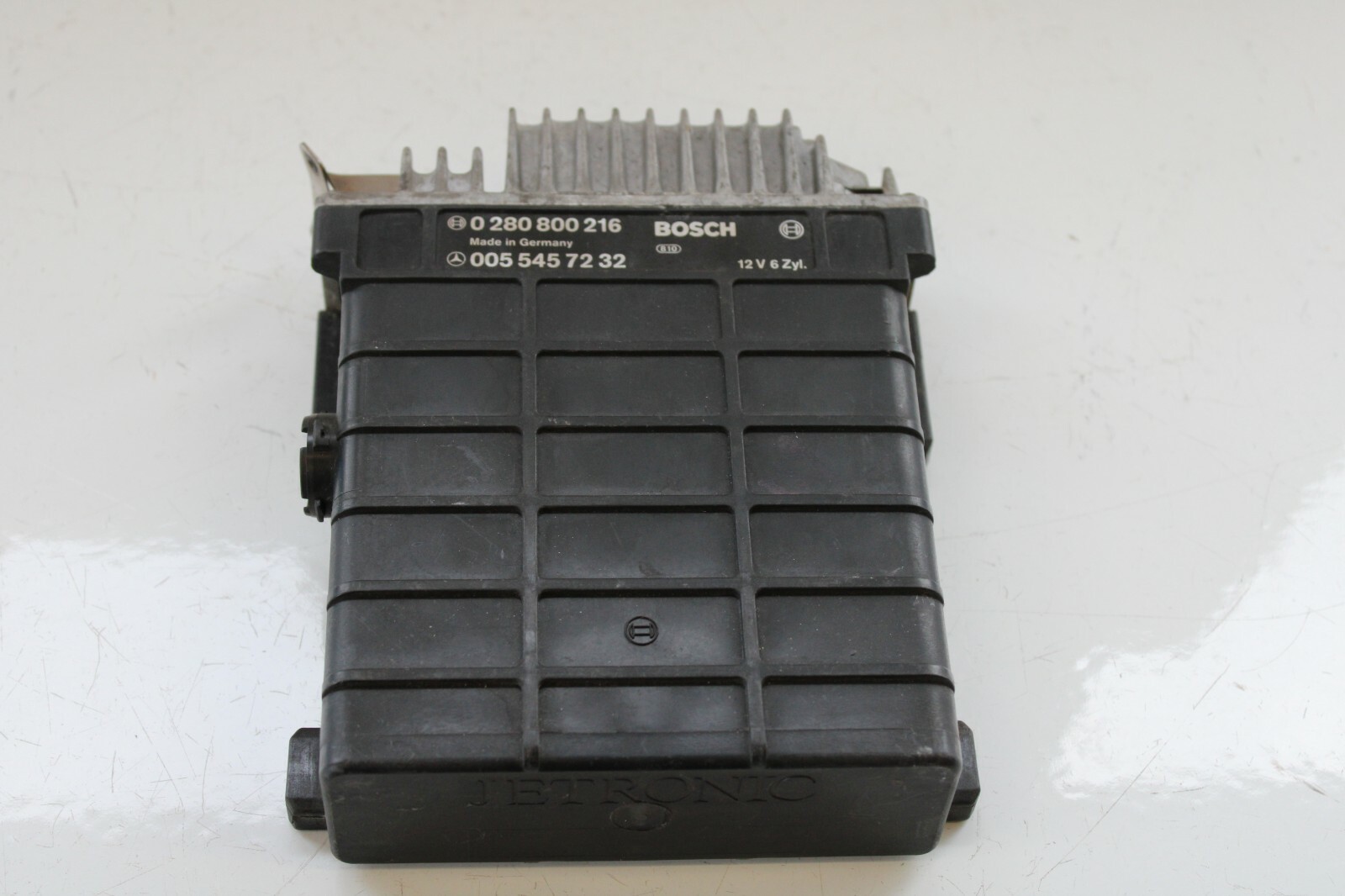 Mercedes-Benz 300E 1987-1988 OEM ECM Engine Control Module Computer Unit - Image 2
