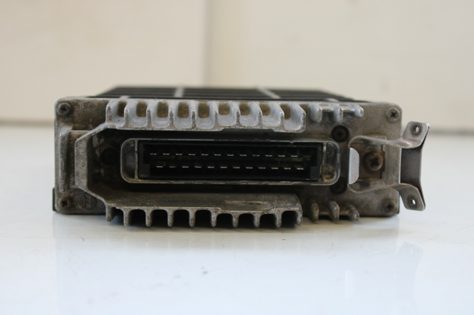 Mercedes-Benz 300E 1987-1988 OEM ECM Engine Control Module Computer Unit - Image 7