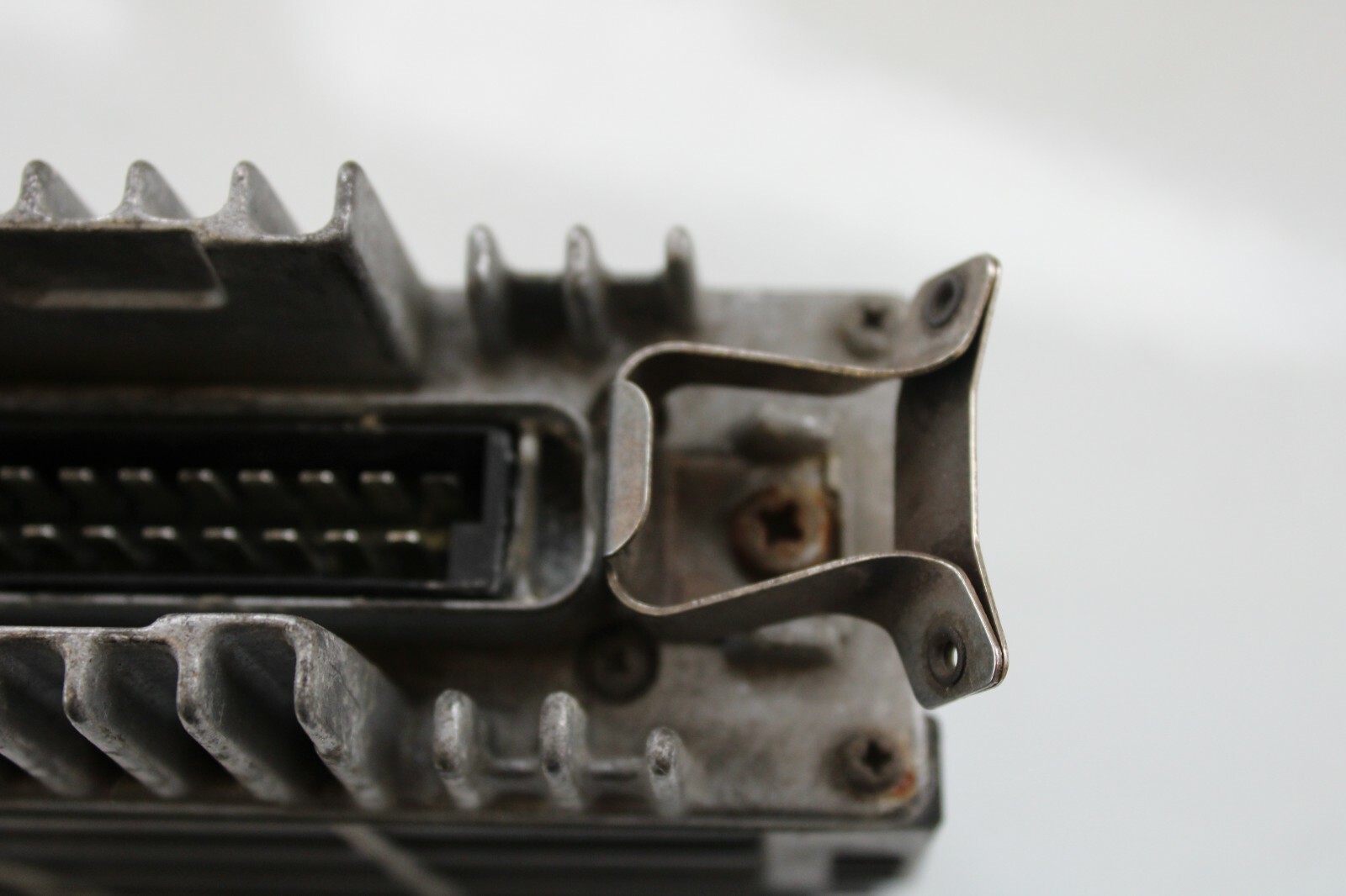 Mercedes-Benz 300E 1987-1988 OEM ECM Engine Control Module Computer Unit - Image 10