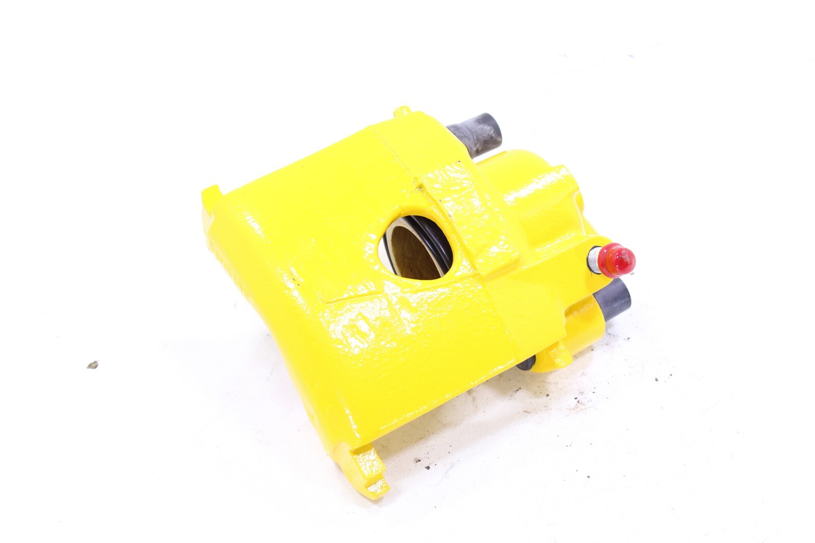 Volkswagen 1984-1999 OEM Rebuilt Brake Caliper Front Left YELLOW – Image 6