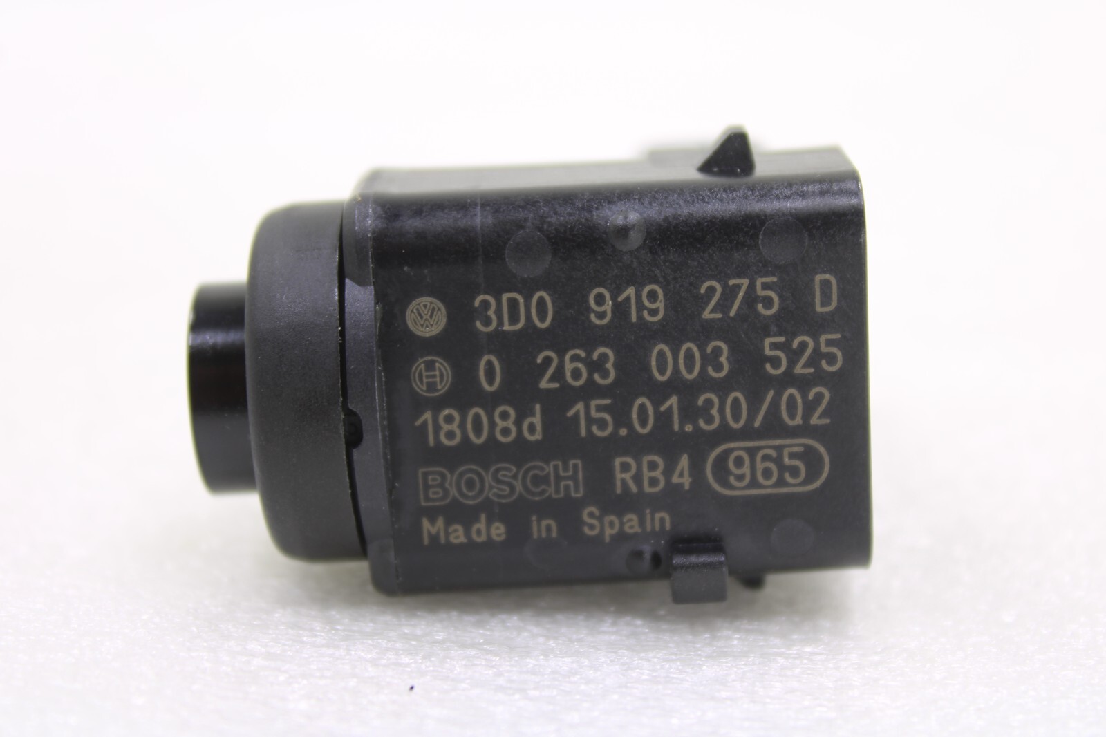 Bentley Continental 2003-2012 OEM New Parking Aid Sensor Front or Rear Black - Image 2