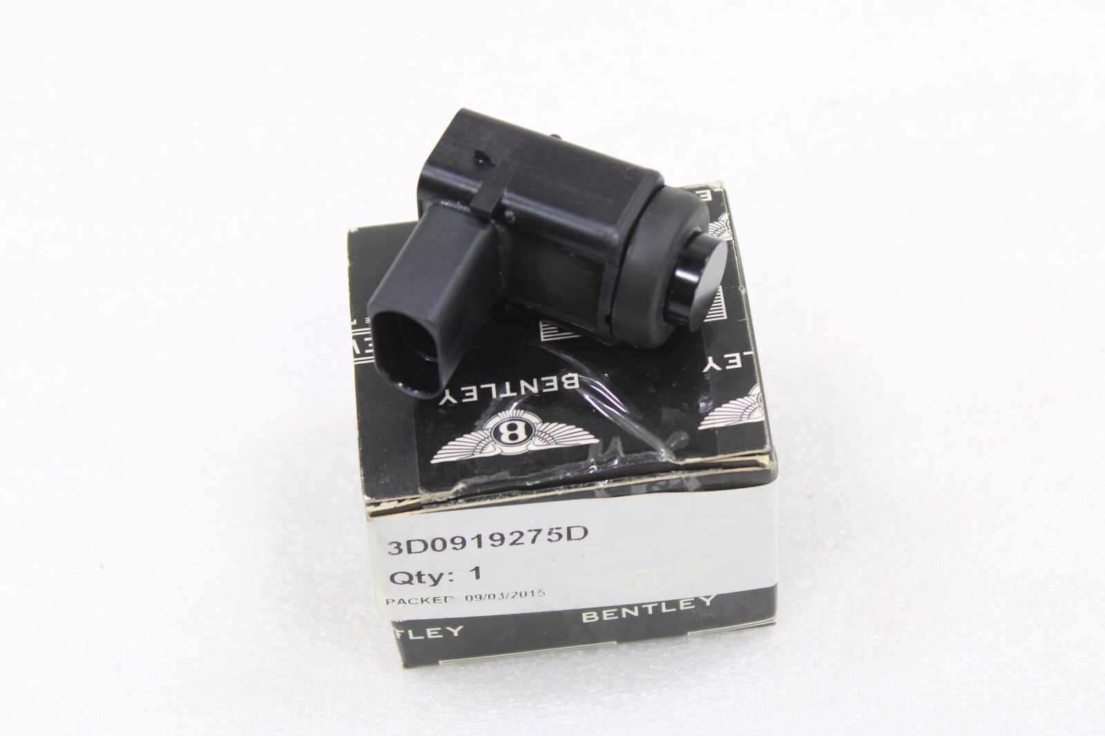 Bentley Continental 2003-2012 OEM New Parking Aid Sensor Front or Rear Black - Image 9