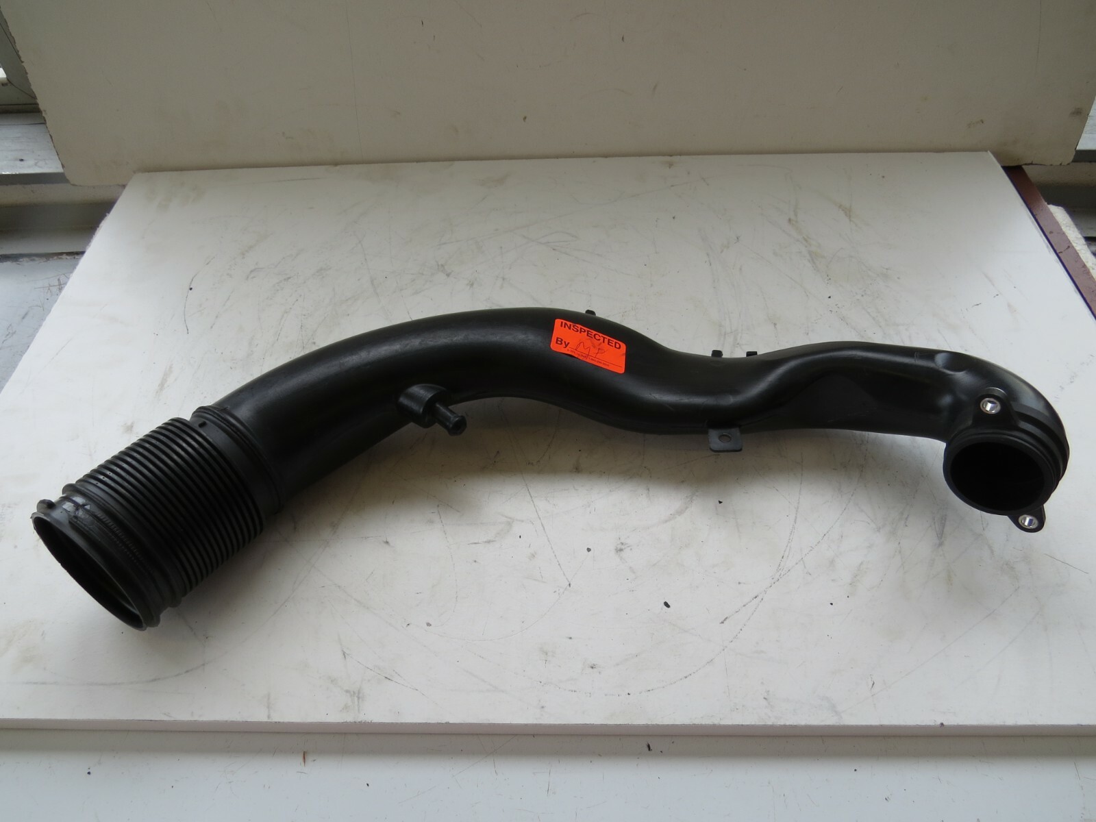 Porsche 991 2007-2009 OEM Engine Air Intake Hose Right 99711002473 99711062473 – Image 3